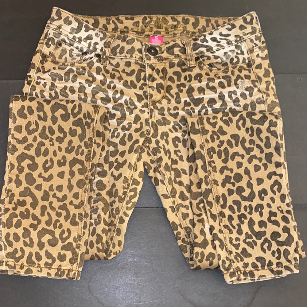 Almost Famous Size 5 Brown Tan Leopard Print Straight Leg Jeans - Picture 5 of 13
